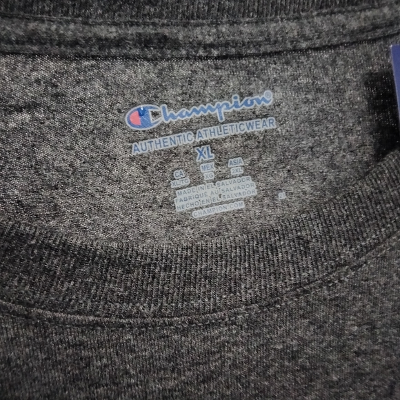 XL UCLA Long sleeve T-shirt - Picture 3 of 6